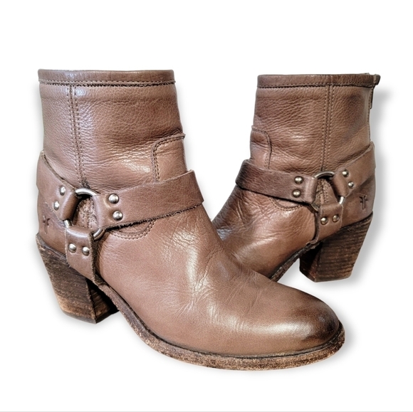 Frye Tabitha Harness Leather Boots Gray Booties Size 8 - Picture 1 of 17